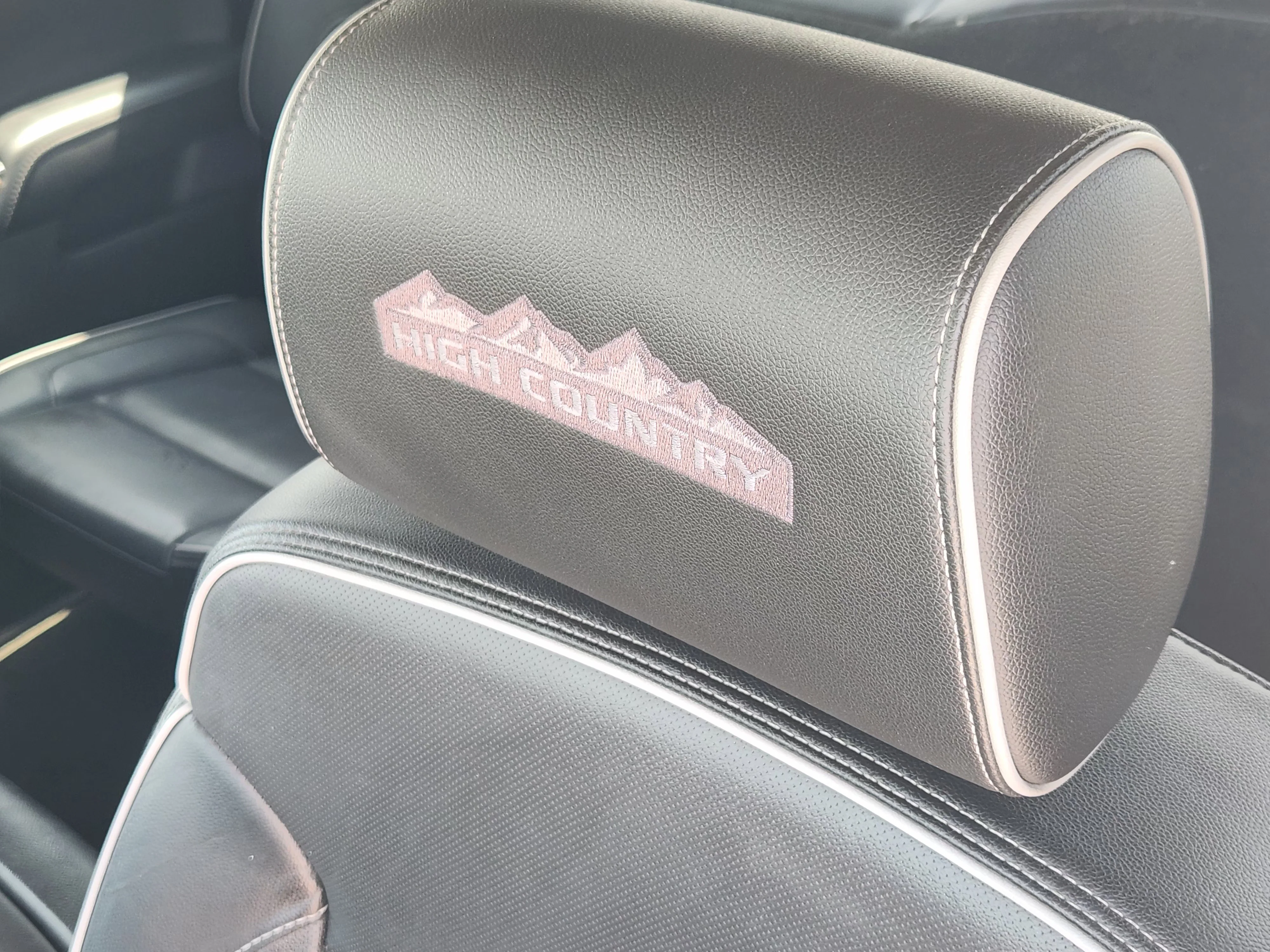 Used 2017 Black Chevrolet High Country image 15