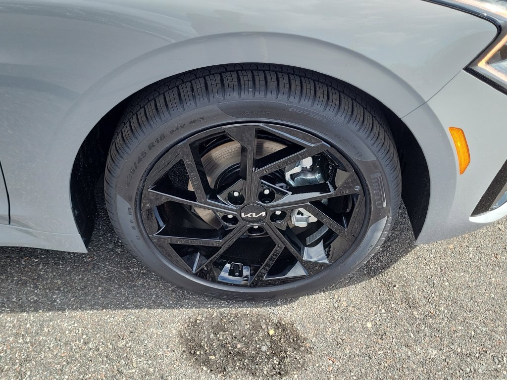 New 2026 Wolf Gray Kia GT-Line FWD image 39
