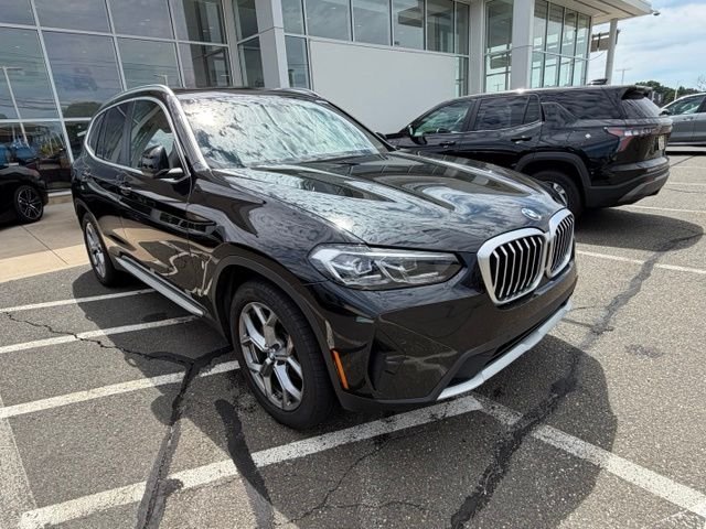 Used 2023 Black BMW xDrive30i image 1