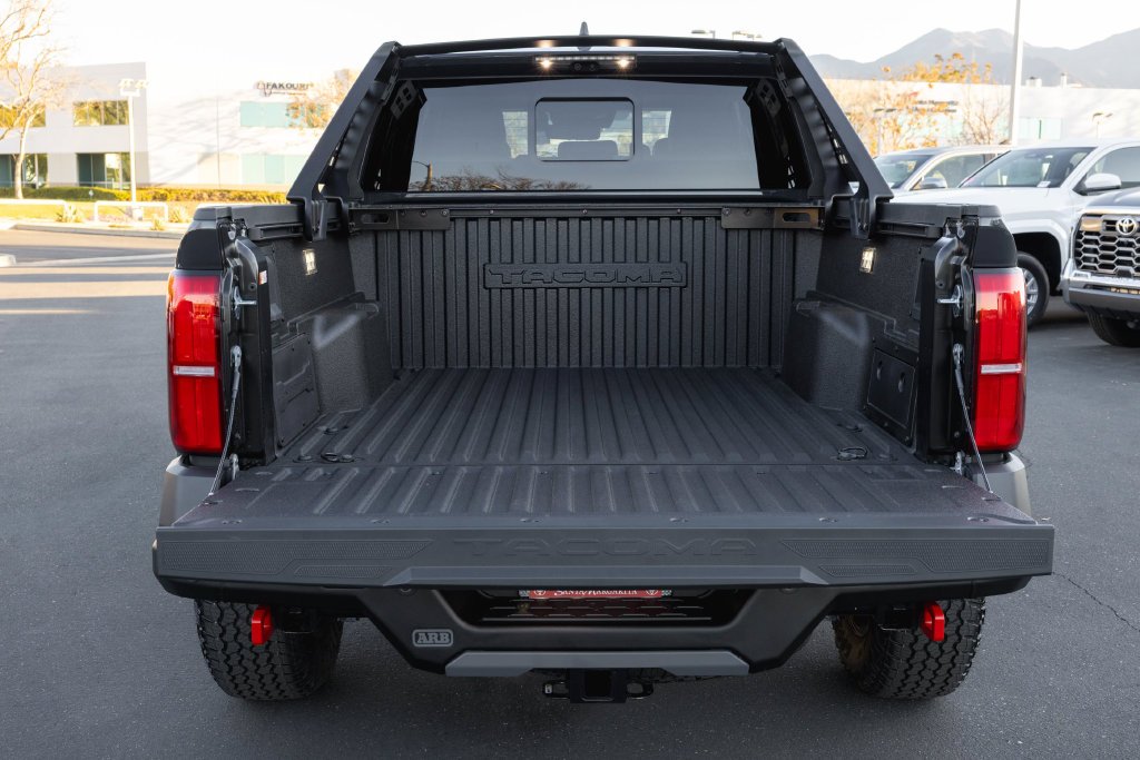 2026 Toyota Tacoma Trailhunter - Photo 8