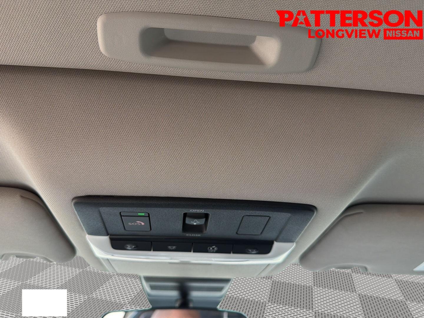 Used 2023 Scarlet Ember Tintcoat Nissan 2.0 SR image 6