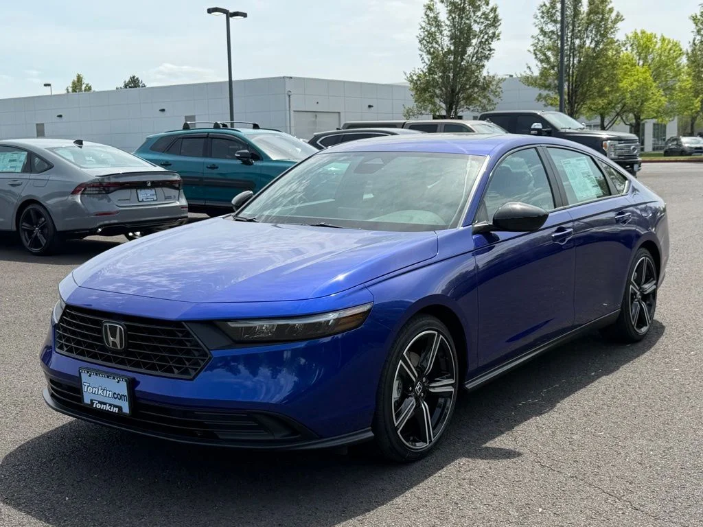 New 2026 Still Night Pearl Honda Sport image 4