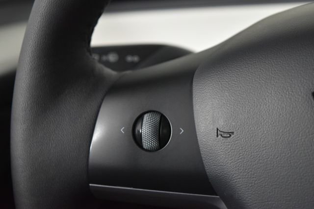 2022 Tesla Model Y Performance - Photo 34