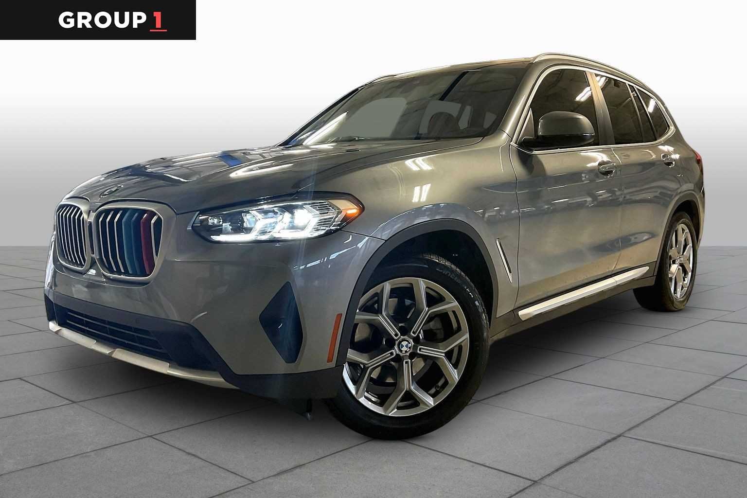 2023 BMW X3 sDrive30i's photo