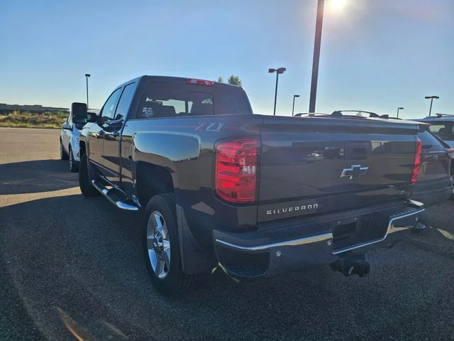 Used 2019 Graphite Metallic Chevrolet LT image 12