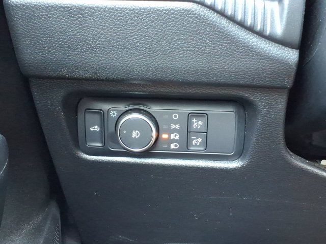Used 2025 White Ford XLT image 26