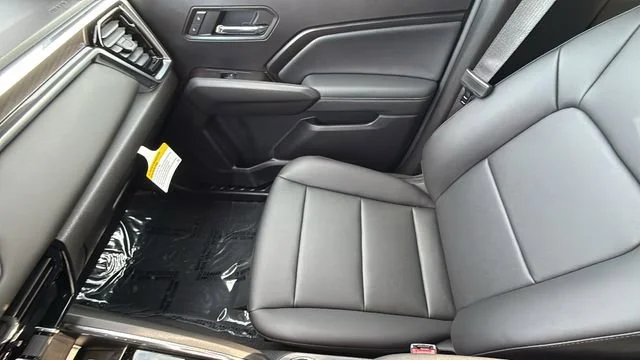 2026 GMC Canyon Elevation - Photo 12