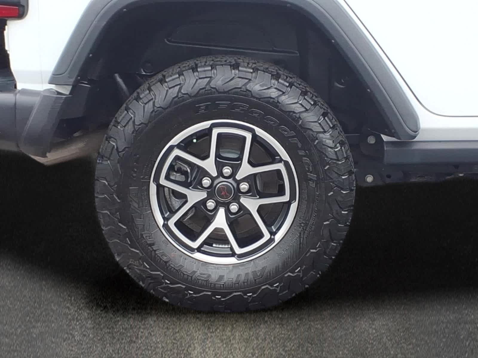 Used 2026 Bright White Clearcoat Jeep Rubicon image 3