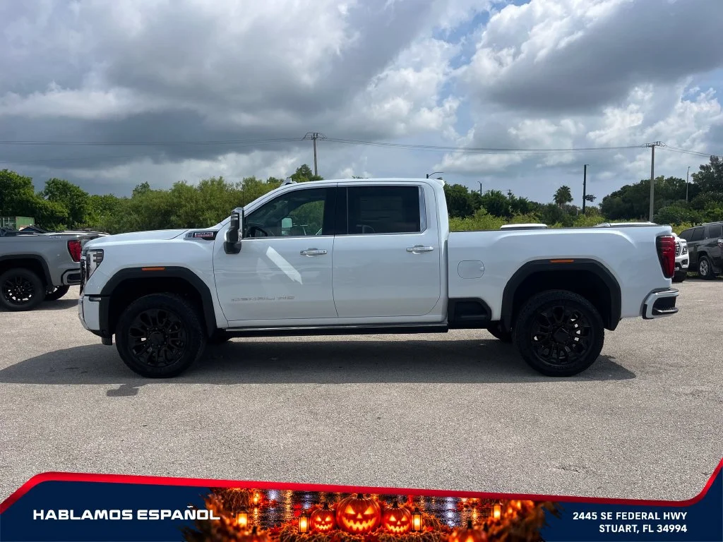 New 2026 Glacier White Tricoat GMC Denali image 7