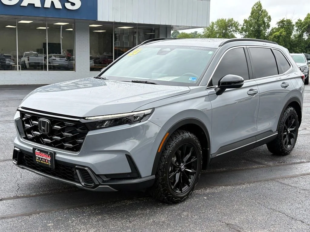 Used 2024  Honda Sport-L image 2