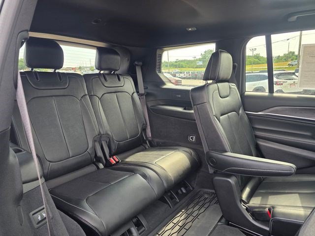 Certified Used 2022 Baltic Gray Metallic Clearcoat Jeep Overland image 16