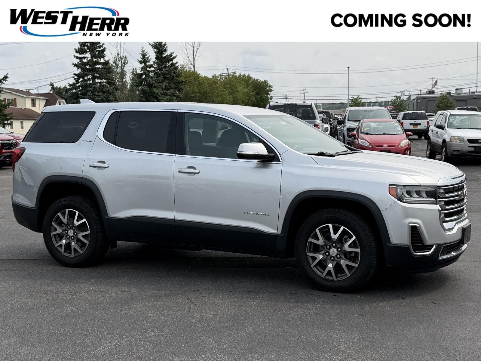 Used 2020 Quicksilver Metallic GMC SLE image 1