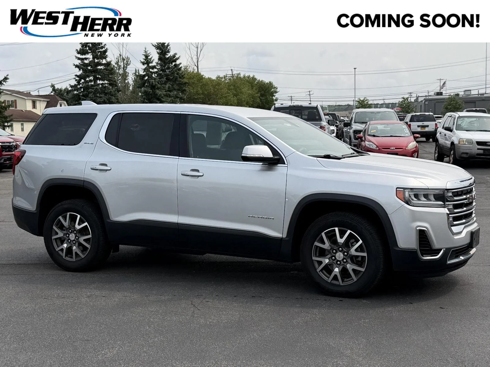 Used 2020 Quicksilver Metallic GMC SLE image 1