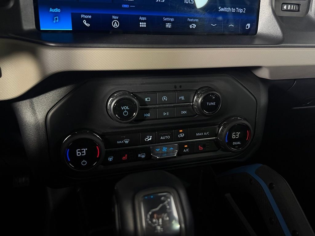 Certified Used 2024 Green Ford Wildtrak image 20