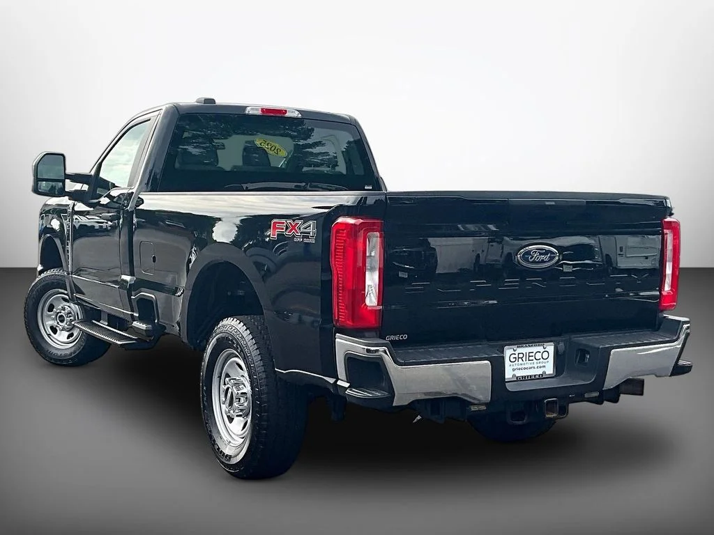 Used 2025 Black Metallic Ford XL image 5