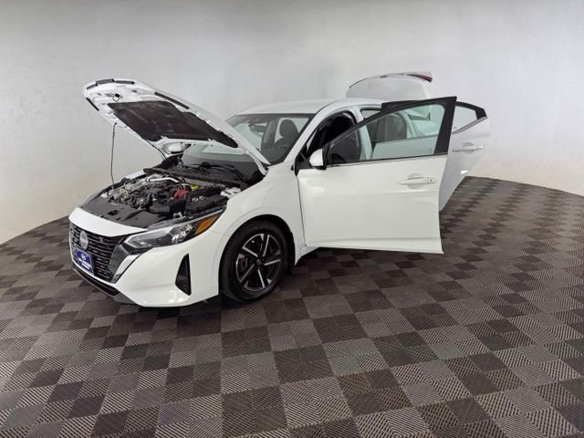 Used 2024 White Nissan SV image 12