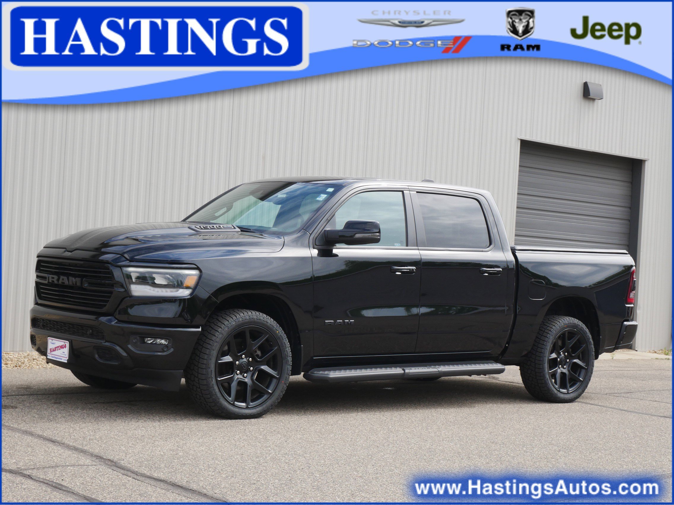 2023 RAM 1500 Laramie 4x4 Crew Cab 5'7's photo