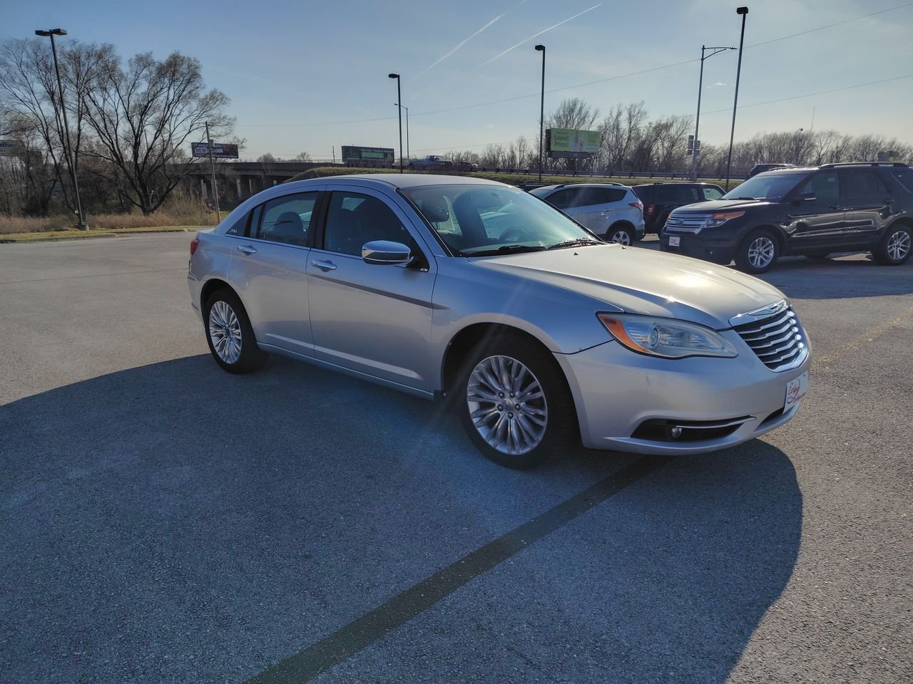 2011 Chrysler 200