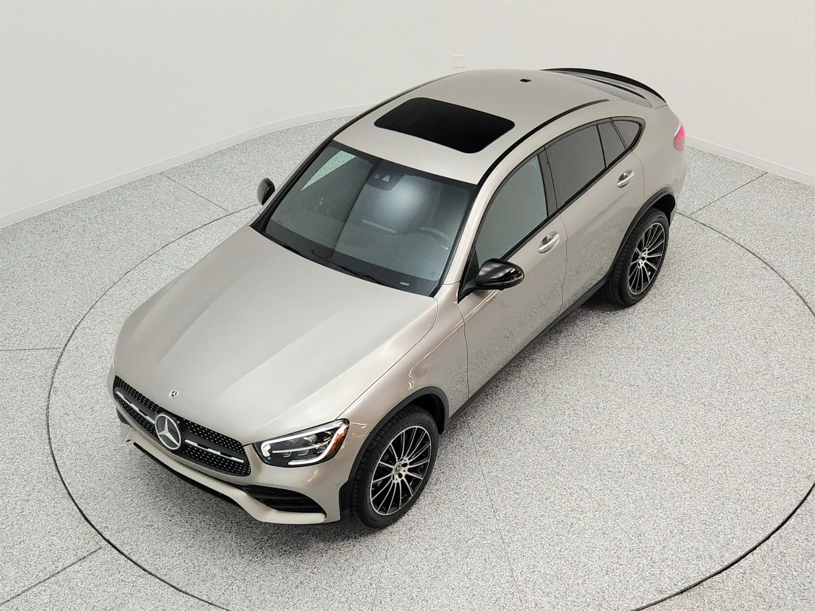 Used 2022 Mojave Silver Metallic Mercedes-Benz GLC 300 4MATIC® Coupe image 22