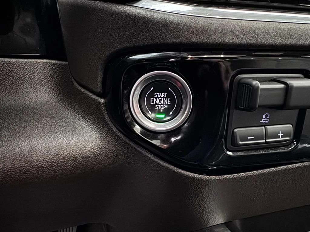 2025 Chevrolet Silverado 2500HD LTZ - Photo 23