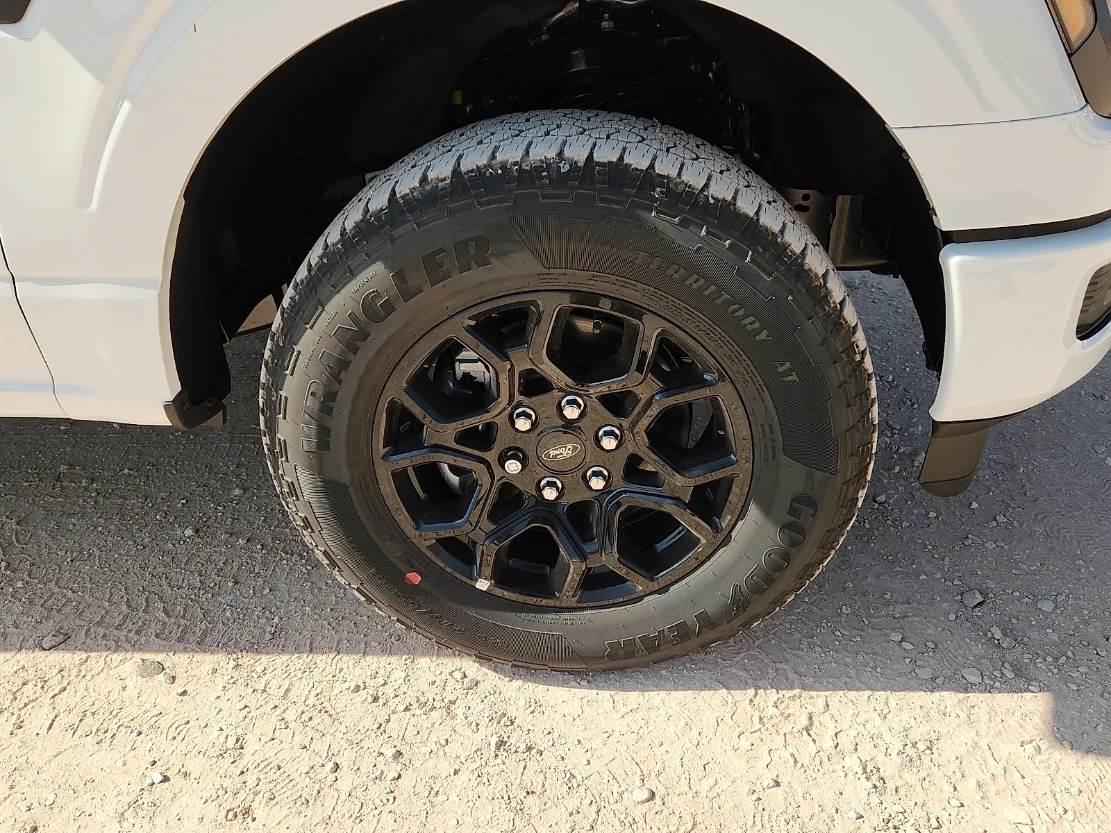 New 2026 Oxford White Ford STX image 9