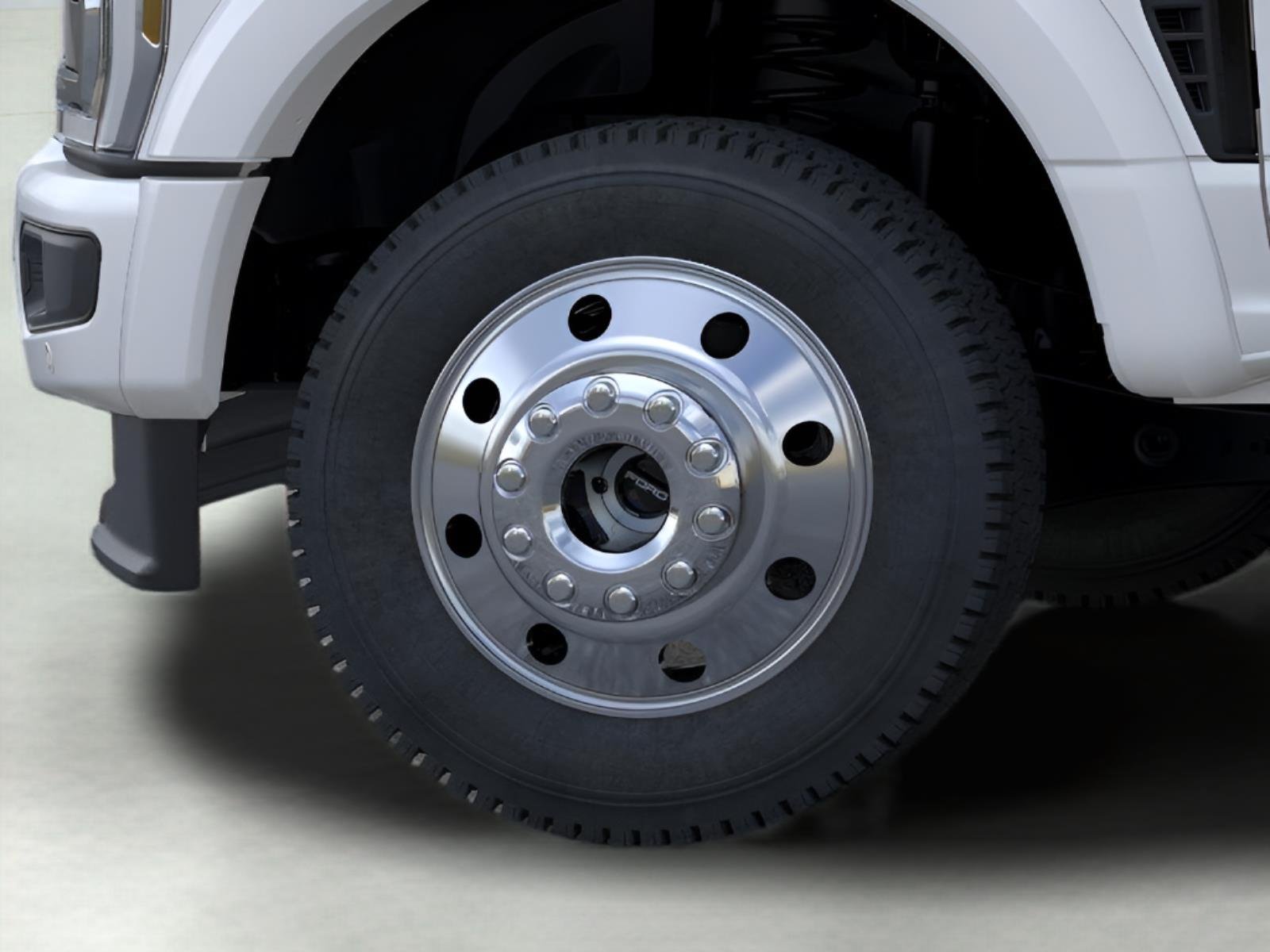New 2026 Star White Metallic Tri-Coat Ford F-450® Platinum® image 19