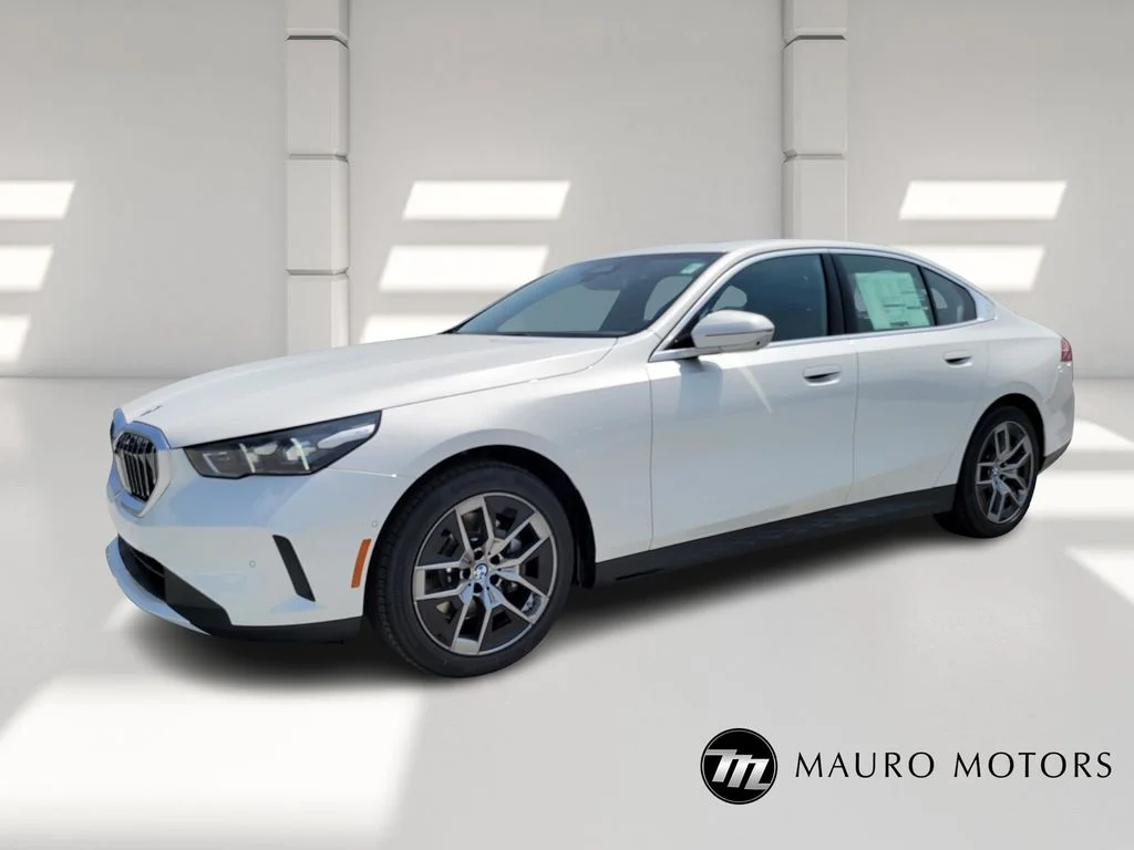 2026 BMW 5 Series 530i - Photo 7