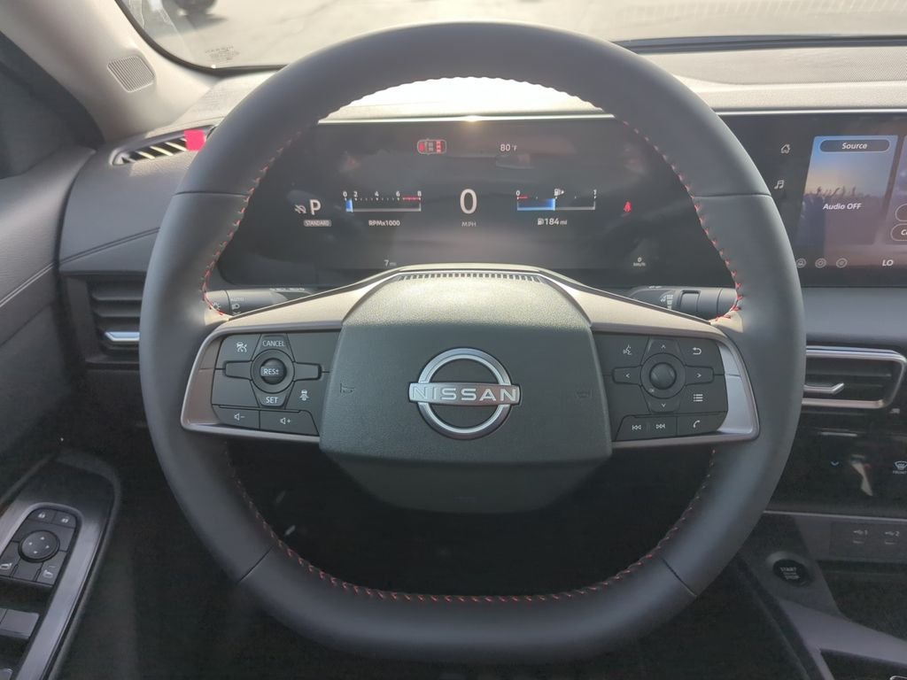 New 2026 Atlantic Gray Metallic / Super Black Two-tone Nissan SR image 22