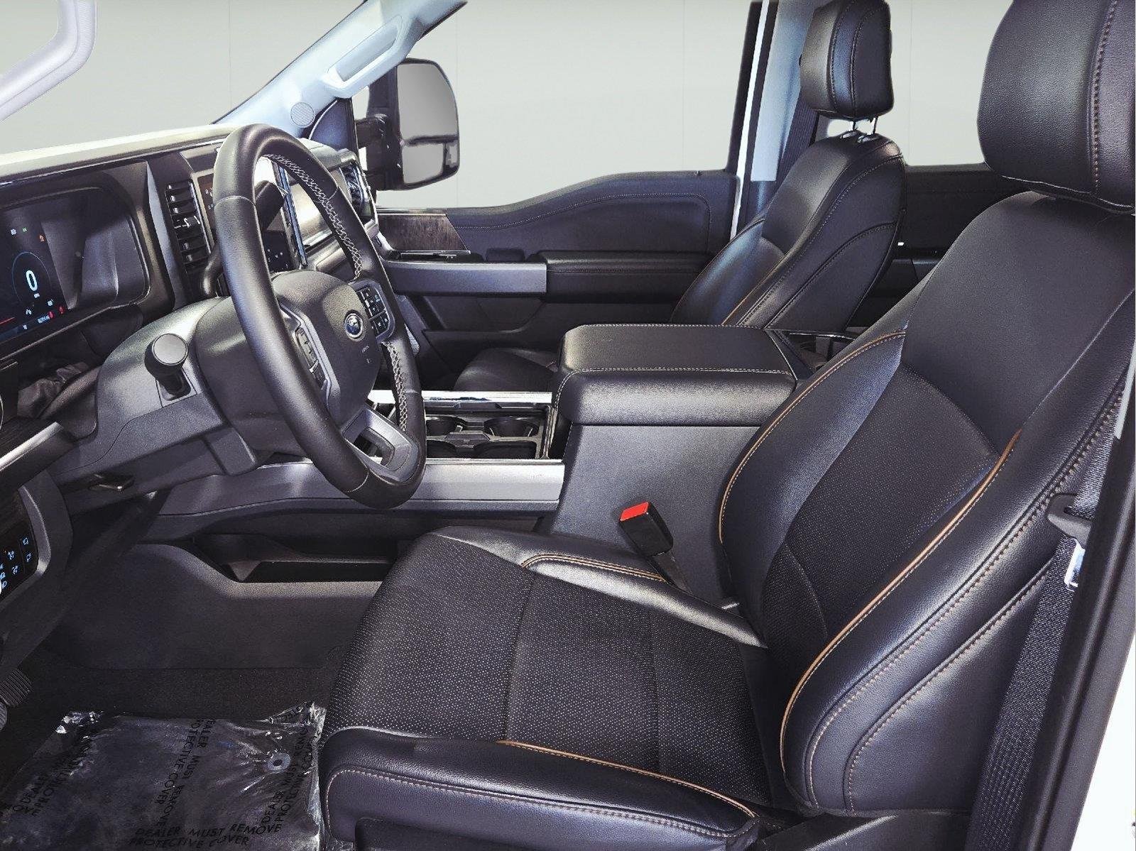 Used 2025 Oxford White Ford LARIAT image 49