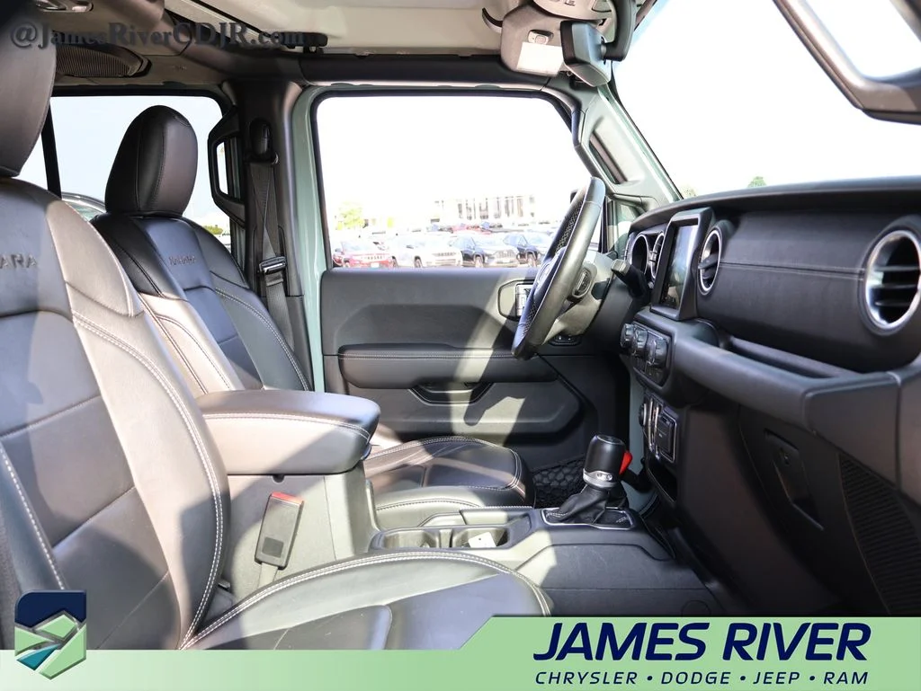Used 2023 Gray Jeep Sahara 4xe image 9
