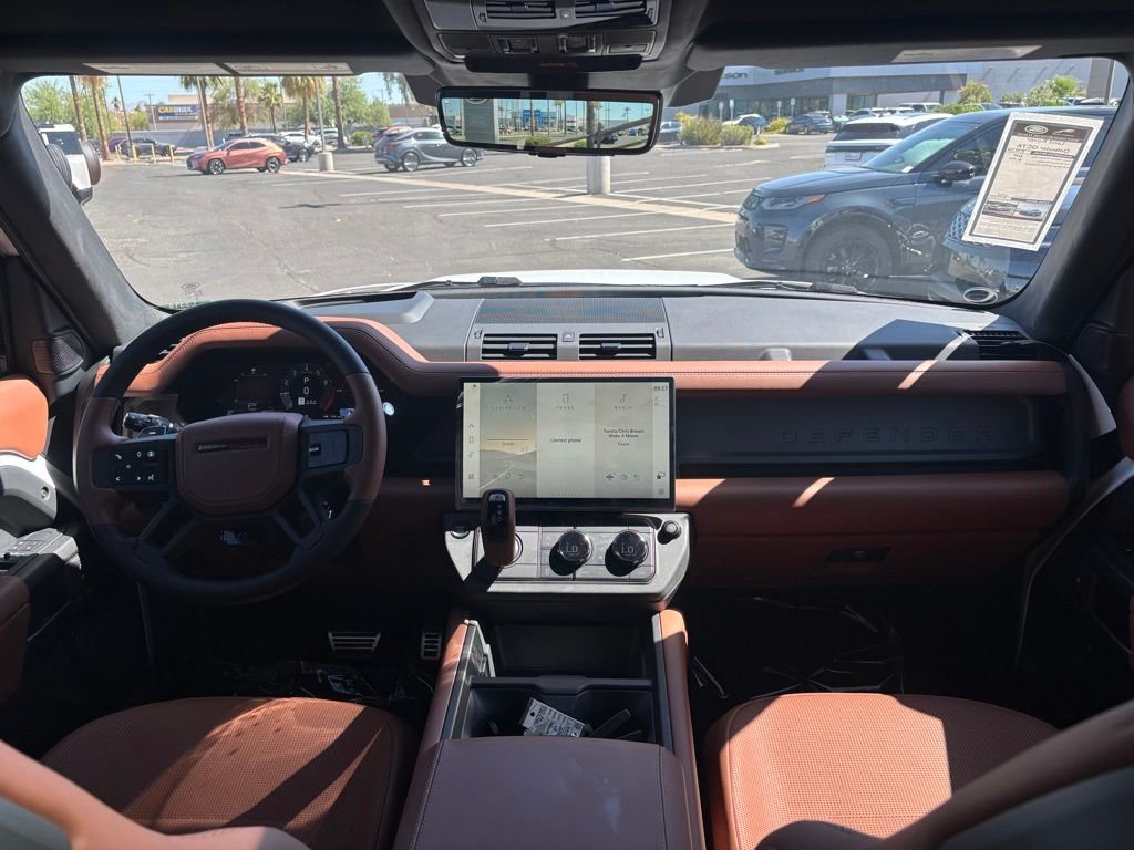 New 2026 Fuji White Land Rover OCTA image 7