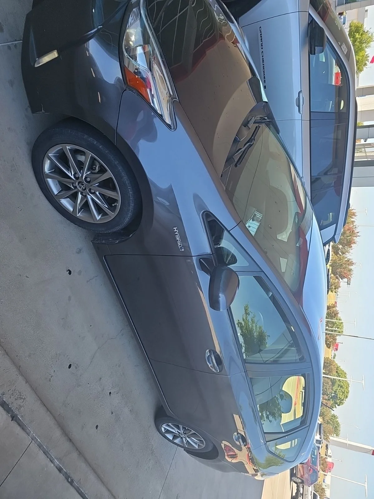 Used 2016 Gray Toyota Five image 2