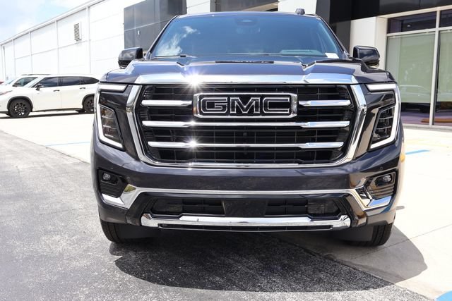 New 2026 Titanium Rush Metallic GMC Elevation image 2