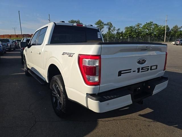 Used 2023 White Ford Lariat image 3