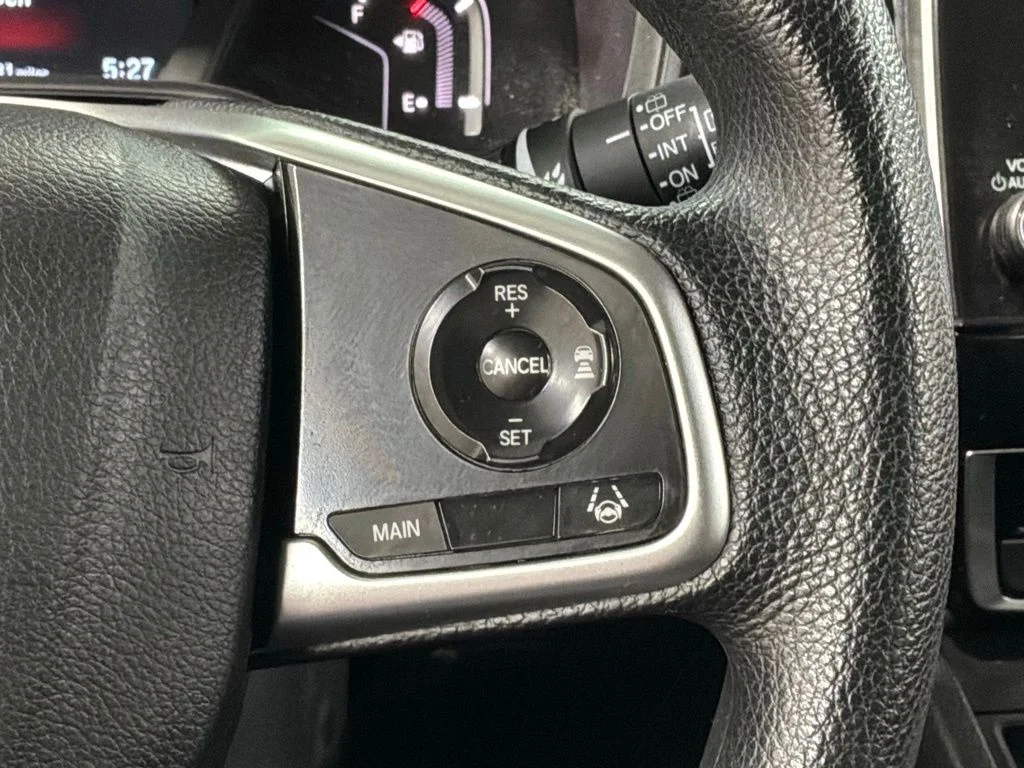 Certified Used 2021 Crystal Black Pearl Honda AWD SE image 12