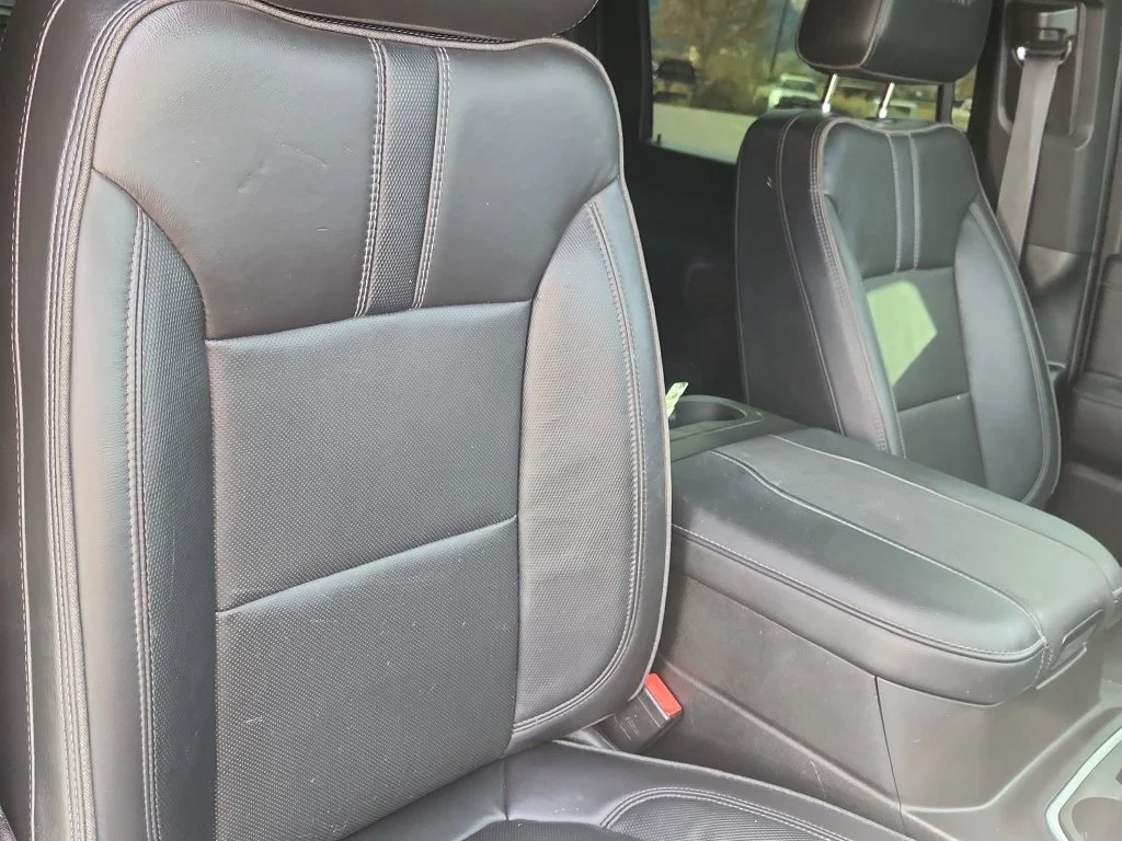 Used 2023 White Chevrolet High Country image 15