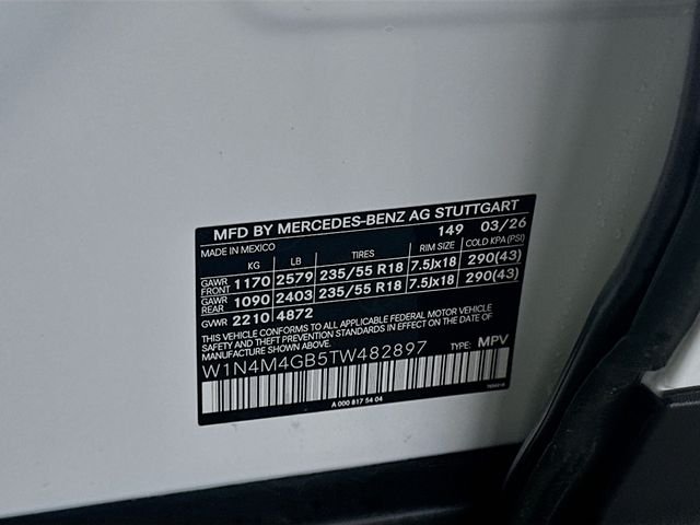 New 2026 Polar White Mercedes-Benz GLB 250 image 30