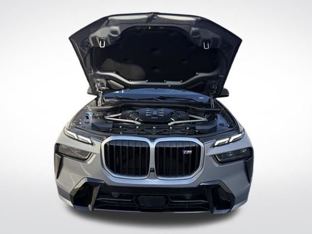 Used 2024 Gray Metallic BMW M60i image 39