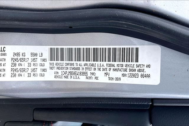 Used 2014 Silver Jeep Trailhawk image 6
