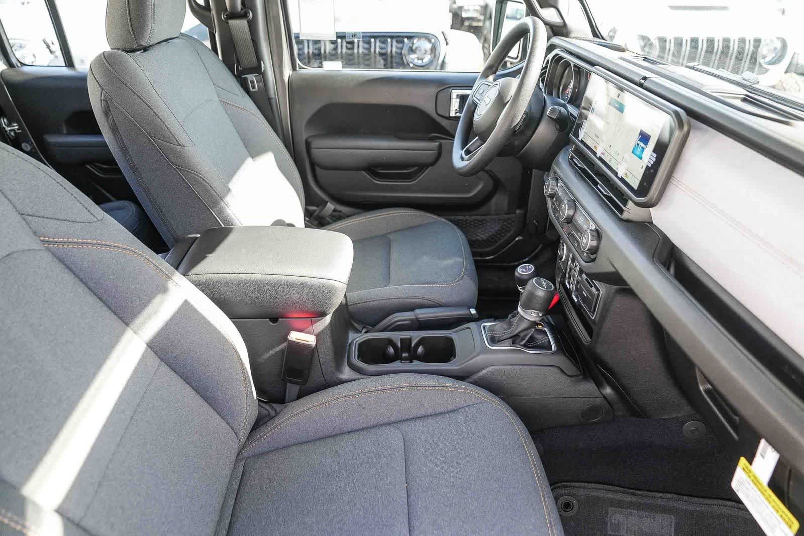 New 2026 Granite Crystal Metallic Clear-Coat Exterior Paint Jeep Sport image 17
