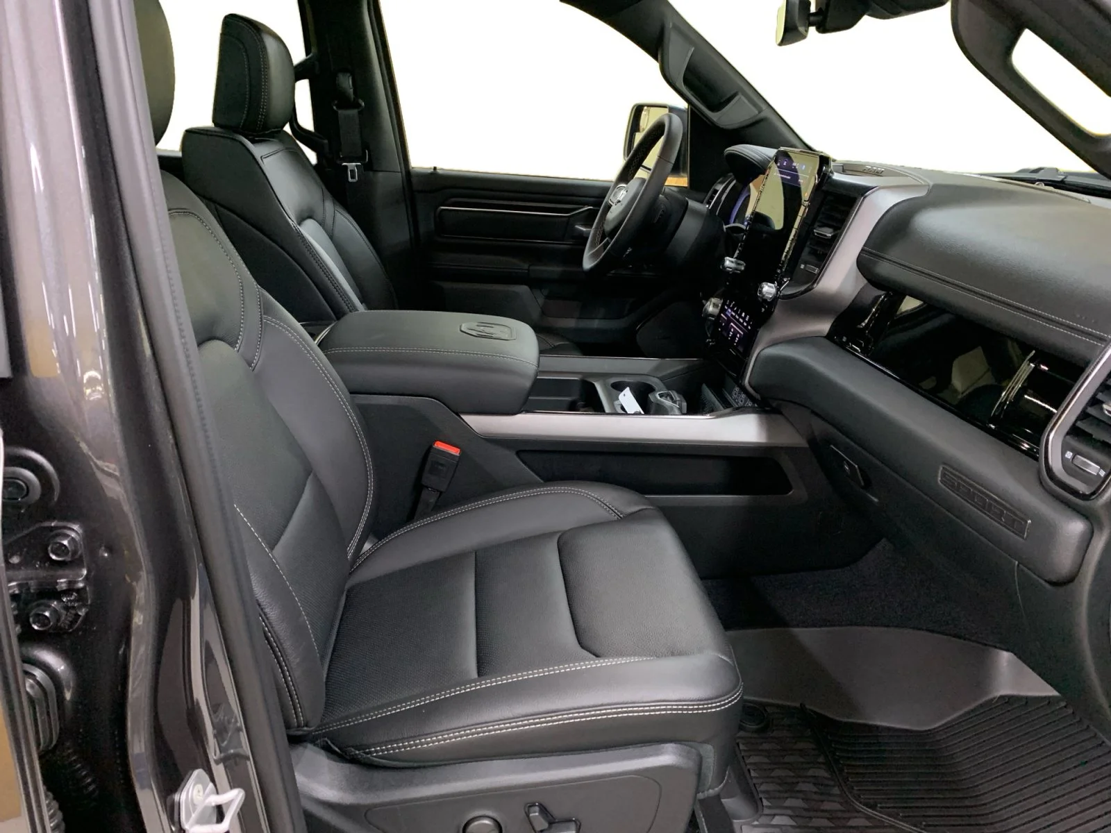 New 2026 Granite Crystal Metallic Ram Sport image 17