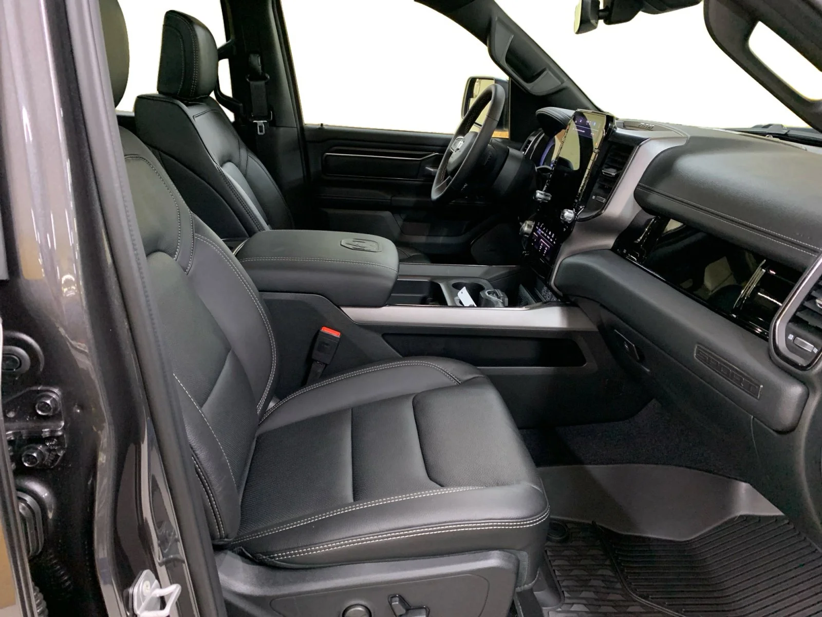 New 2026 Granite Crystal Metallic Ram Sport image 17