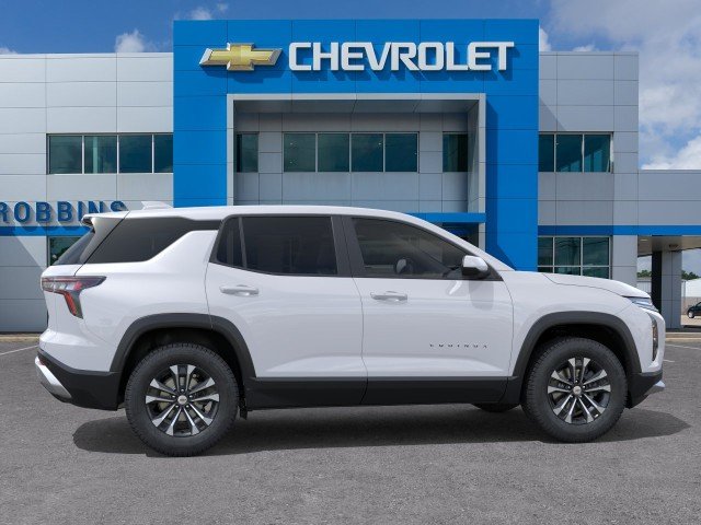 2027 Chevrolet Equinox LT - Photo 5