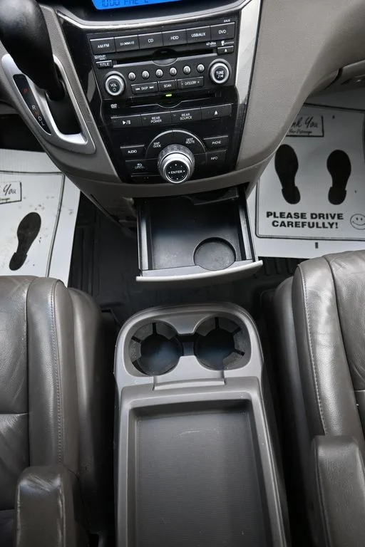 Used 2012  Honda Touring image 18