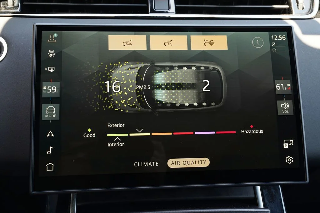 New 2026 Fuji White Land Rover  image 26