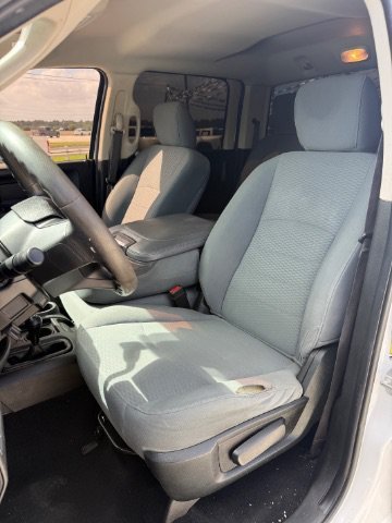 Used 2018 Bright White Clearcoat Ram Tradesman image 13