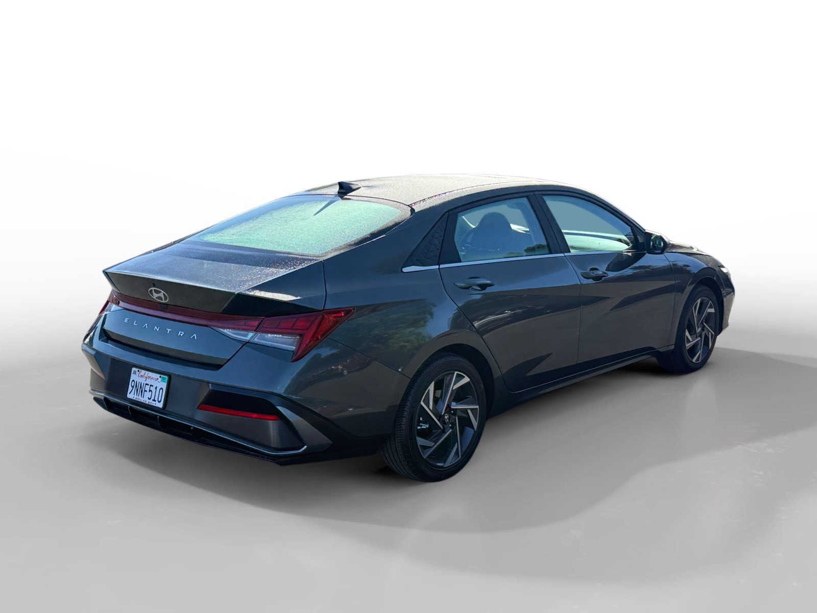 Used 2024 Gray Hyundai SEL image 5