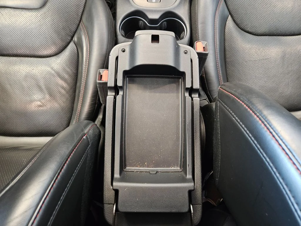 Used 2018 White Jeep Trailhawk image 22