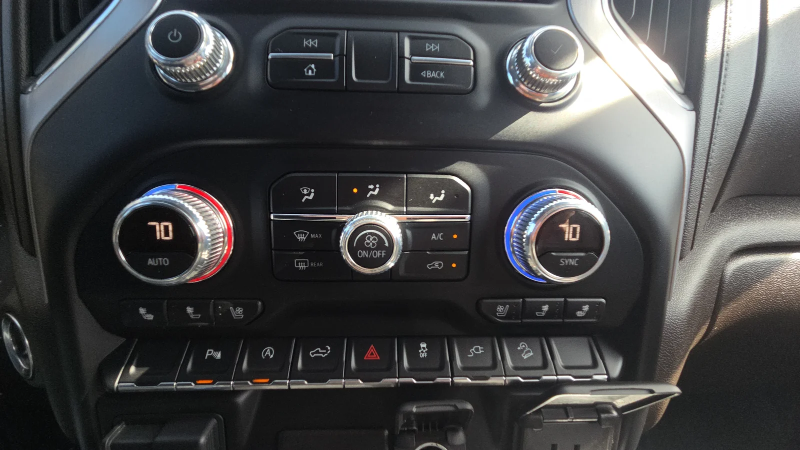 Used 2019 Red GMC SLT image 37