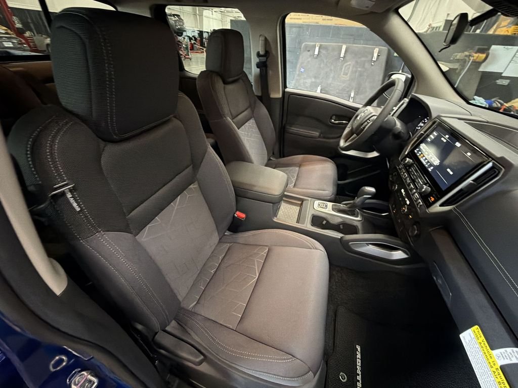 New 2026 Bluestone Pearl Nissan Crew Cab SV image 23